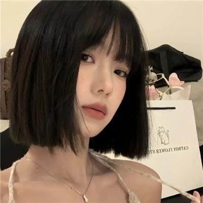 彩色中的黑白